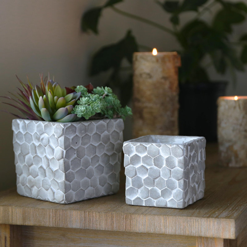 Brabham Pot Planter