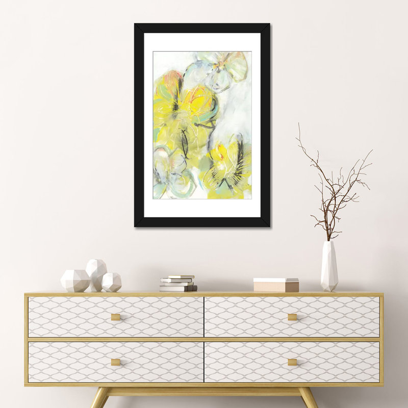 « yellow floral abstract ii », impression sur toile, H 32 po x l 24 po x P 1 po, Papier beaux-arts encadré noir, Blanc