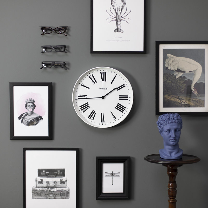 MAGAZINE (ROMAN) Acrylic Wall Clock, White