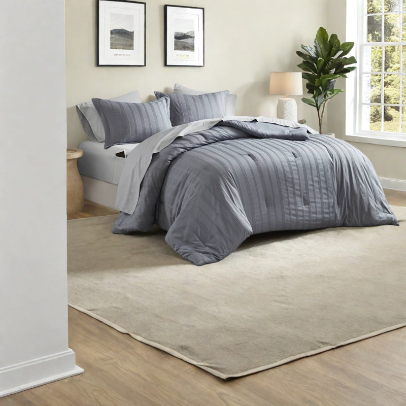 Piece King Bedding Sets, Soft Polyester Striped Modern Style For Home