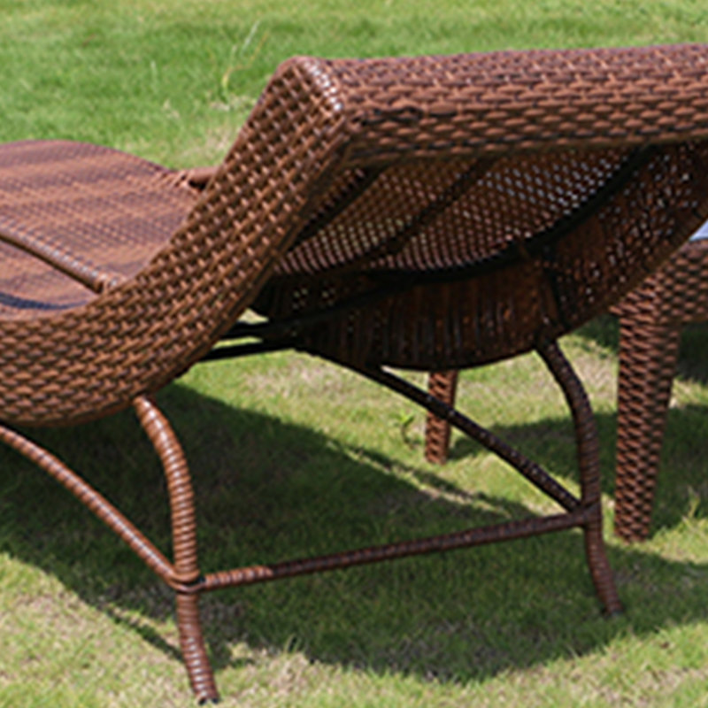 Chaise longue d'extérieur en osier, Chaise longue d'extérieur en osier de conception ergonomique