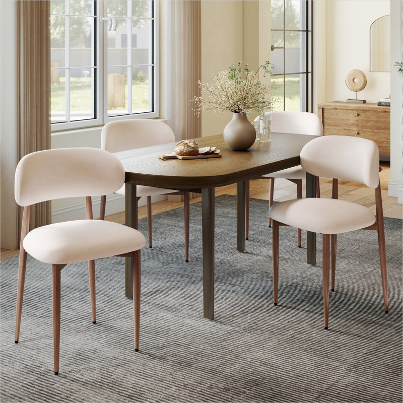 Ensemble de 4 chaises d'appoint de style campagnard, revêtues de chenille avec structure en métal, de couleur beige, taille compacte pour la salle à manger de cuisine