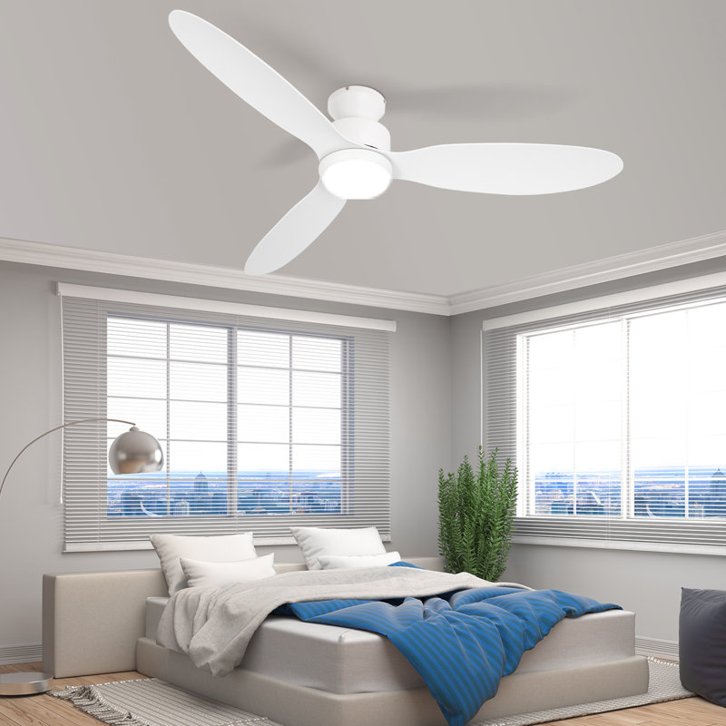 Ventilateur de plafond avec éclairage et télécommande, ventilateur de plafond moderne de 52 pouces avec télécommande, 6 vitesses, intensité variable DEL, moteur à courant continu silencieux