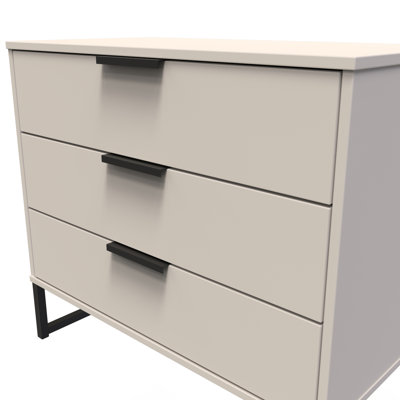 Luecinda 3 - Drawer Chest of Drawers