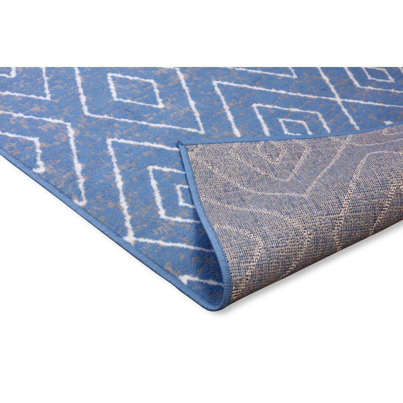 Finkle Geometric Indoor Rug, Rectangle 7'8" x 11'