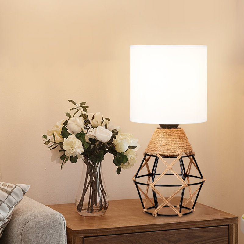 Lampe de table Boho avec abat-jour en tissu blanc, lampe de table de chevet avec interrupteur marche / arrêt