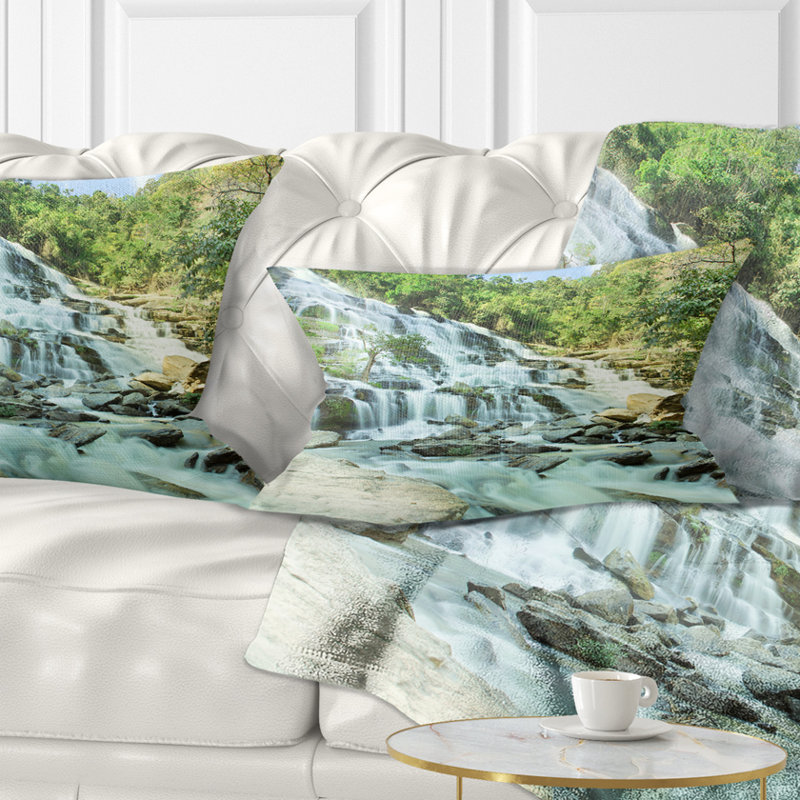 Coussin Schafer Landscape Maeyar Waterfall
