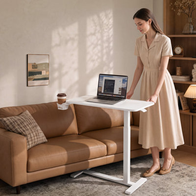 Table de lit mobile 80 cm (L) x 40 cm (P) avec roulettes dissimulées, idéale pour le lit, le canapé ou le bureau à domicile. Support pour ordinateur portable réglable en hauteur. Chariot hydraulique portatif avec porte-gobelet, blanc.