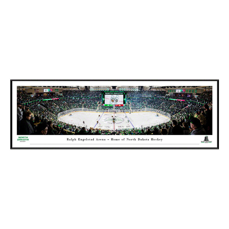 Impression panoramique du North Dakota Hockey, Cadre noir, H 13,75 po x l 40,25 po