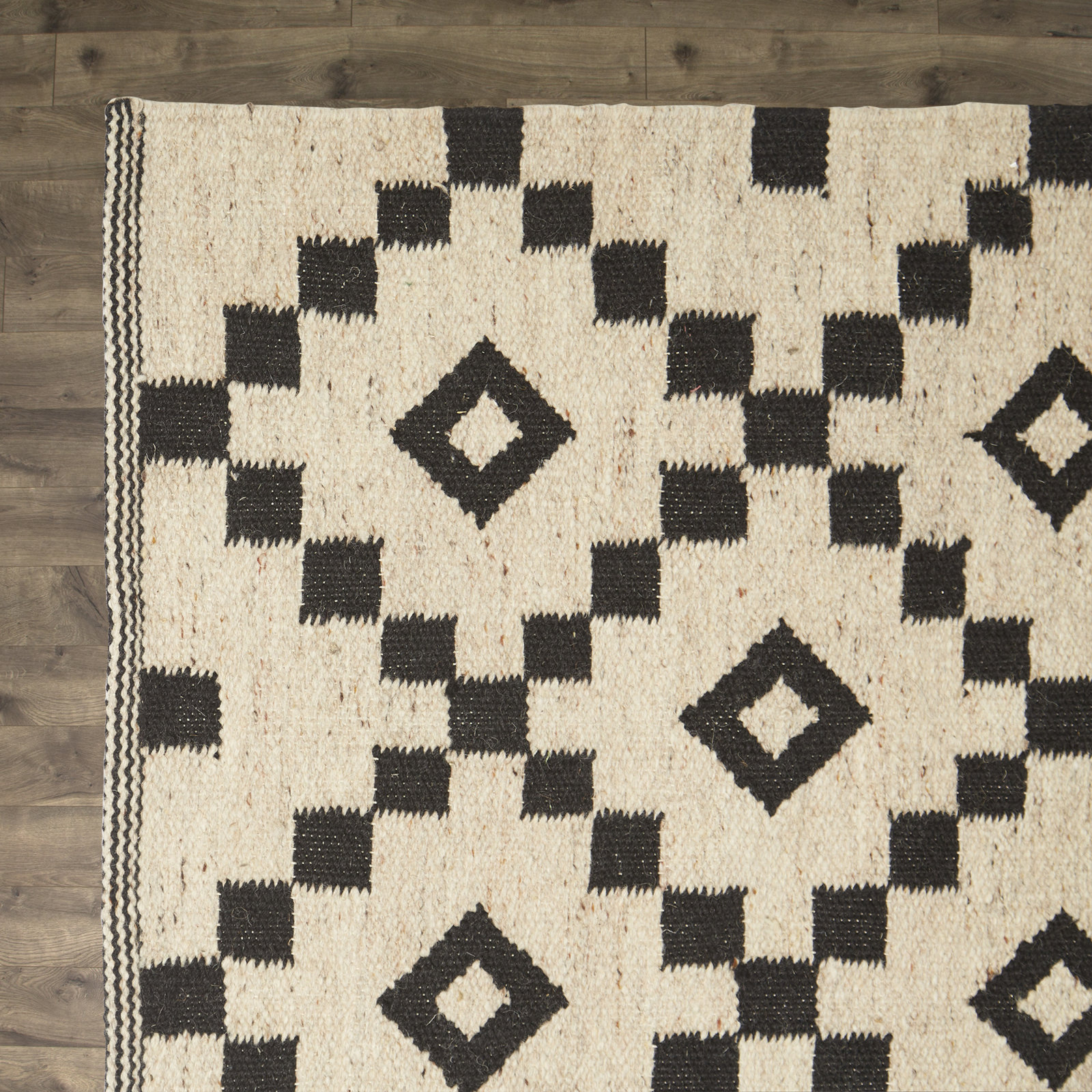 Byrne Handmade Wool Rug, Runner 2'6" x 8'