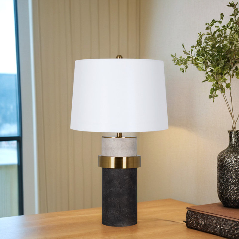 Alijandra Resin Table Lamp