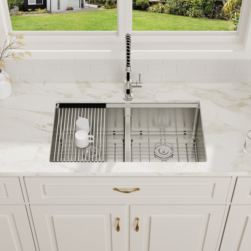 36-inch Workstation Ledge 50/50 Double Bowl Undermount 16 Gauge Stainless Steel Large Kitchen Sink with Accessories