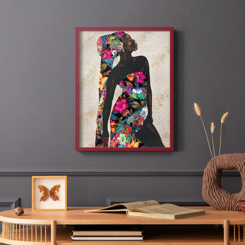 «Woman Strong I», reproduction encadrée - bois massif, H 10 po x l 8 po, Rouge