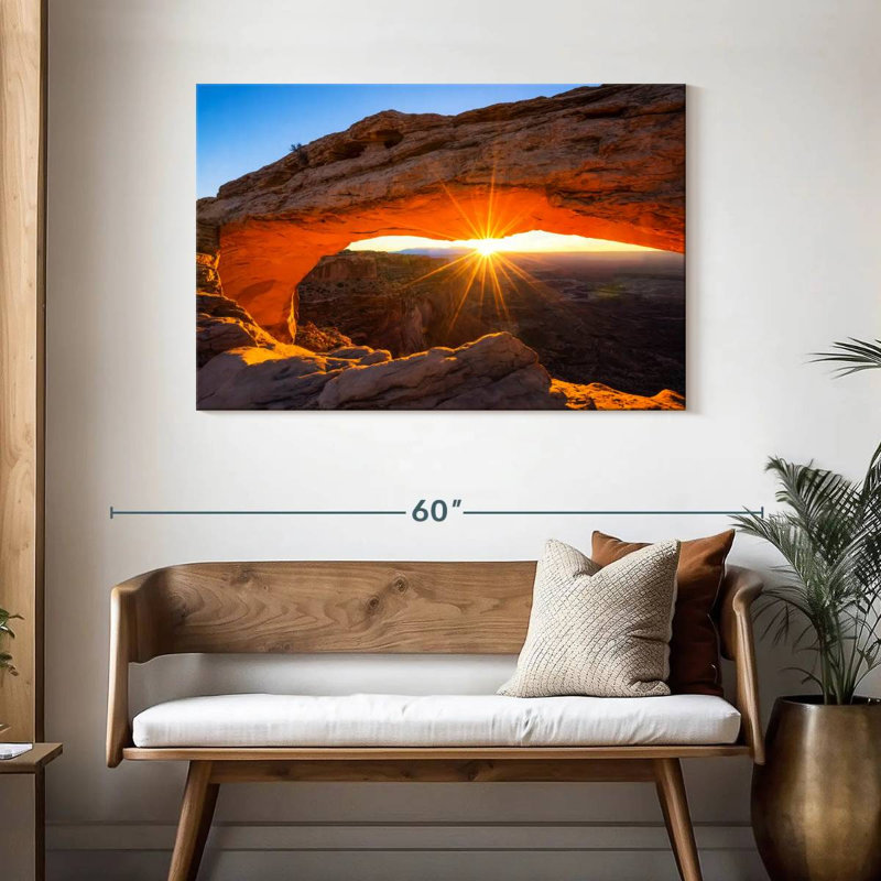 Kavia Mesa Arch Sunrise Canyonlands National Park, H 30 po x l 45 po