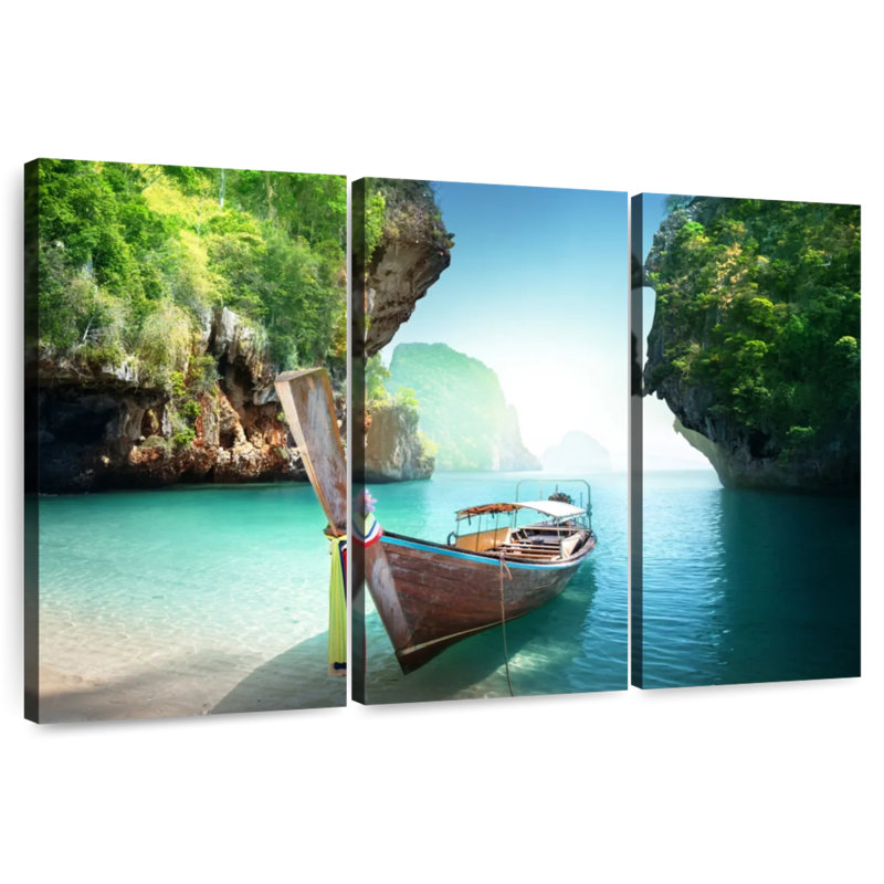 Bateau Mehar sur la plage de Krabi, H 32 po x l 50 po