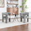 Chaise légère et luxueuse en velours-450831297