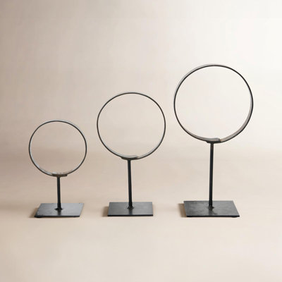 Metal Rings Decorative Sculpture
