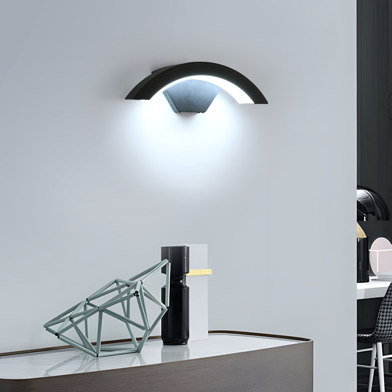 Crystopher Black Integrated LED Outdoor Wall Light Warm Light, 6500 Kelvins