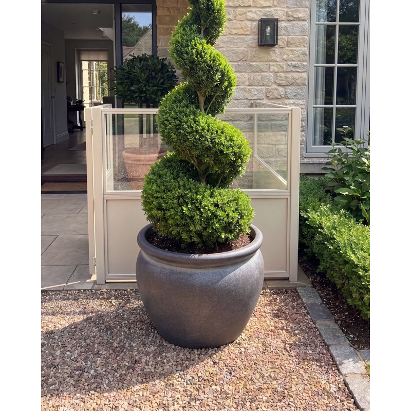 MACEDON Pot Planter