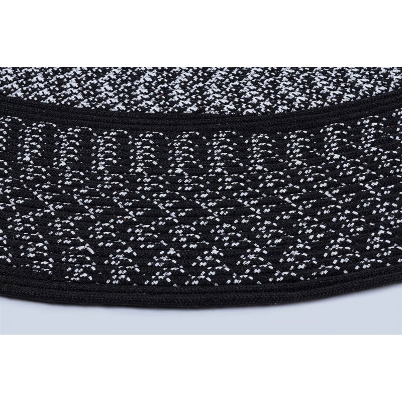 Tapis Saveah, Rond 5 pi 3 po