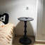 Table basse ronde moderne en métal noir minimaliste