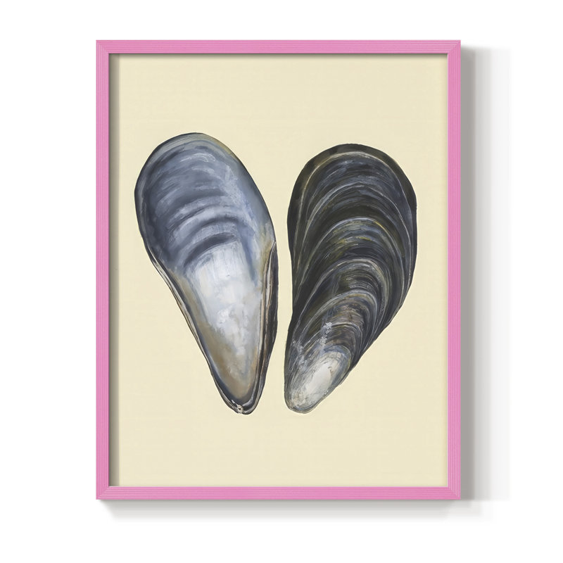 «Bivalve Shells I», reproduction encadrée - bois massif, H 21 po x l 17 po, Rose