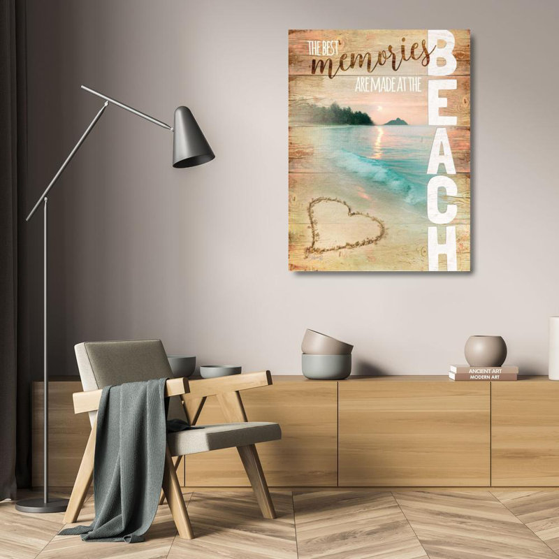 «Dovecove Rae, Marla», reproduction d'art sur toile sous le titre: Beach Memories, H 24 po x l 19 po