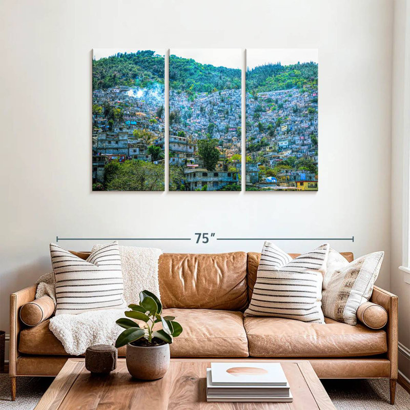 Sebbie Port-Au-Prince Hillside Homes, H 36 po x l 57 po