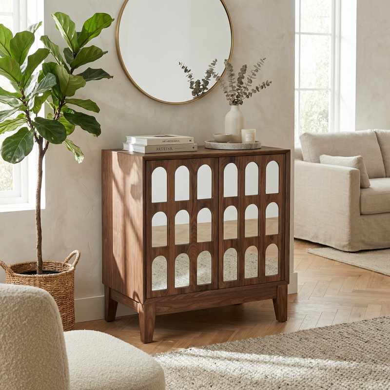Armoire de rangement moderne à double porte au fini noyer avec miroir et tablettes amovibles pour l'organisation du salon