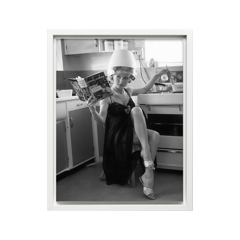 Cuisine, salon de coiffure, Canevas, Encadrement blanc, H 16 po x l 20 po
