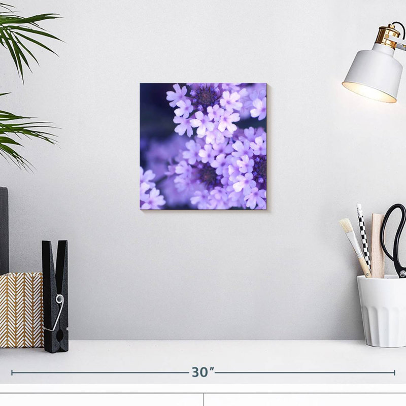 Harnek fleurs mauves, H 10 po x l 10 po