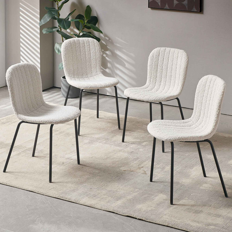 Chaise de salle à manger rembourrée Hollymead, Polyester blanc