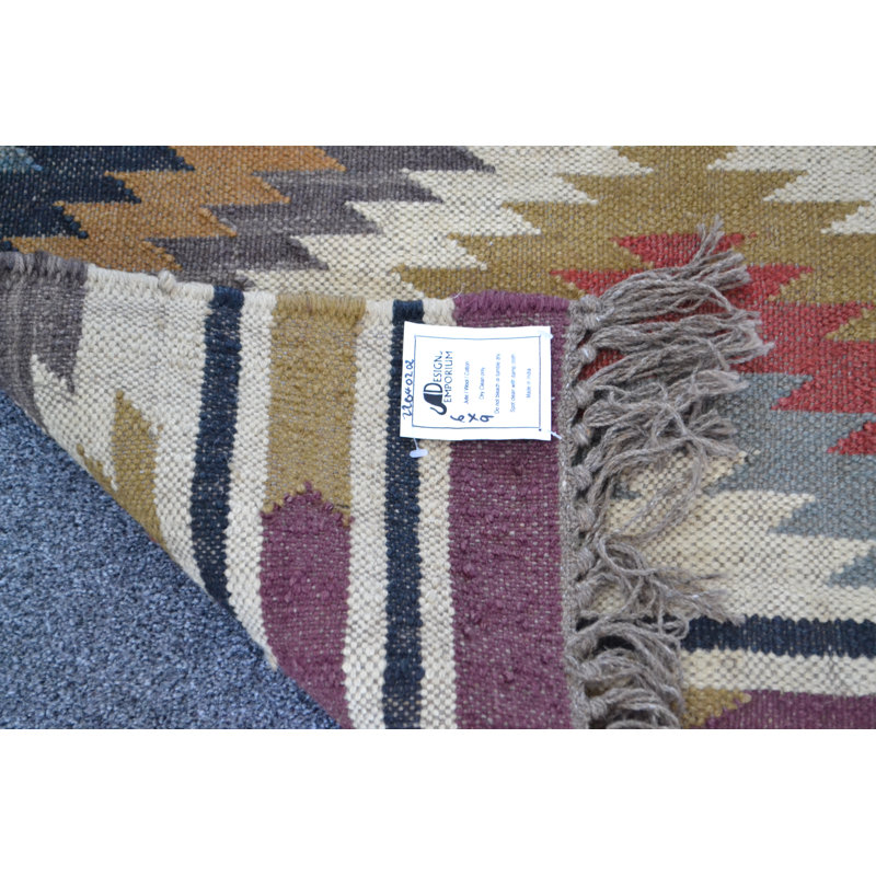 Moroccan Hand Woven 160cm X 240cm Area Rug