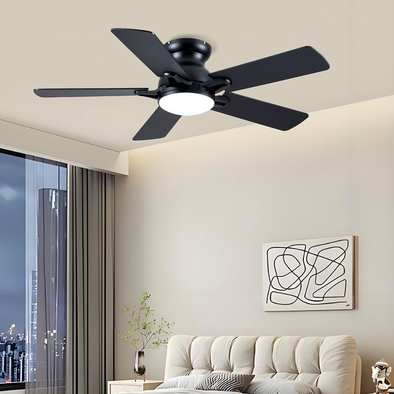 Ventilateur de plafond 5 pales 46 po avec ensemble d'éclairage à DEL et télécommande, Noir, 46"