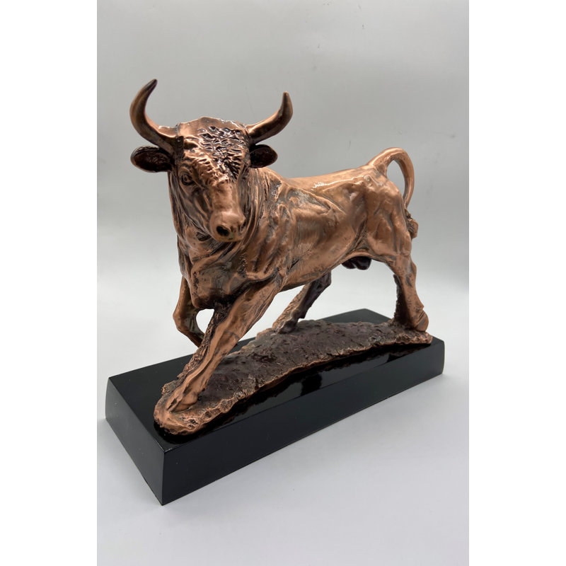 Farid Animals Statue