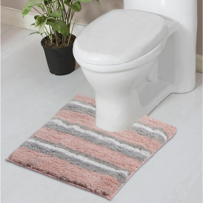 Amyr Non-Slip, Pink, 20" L x 20" W 