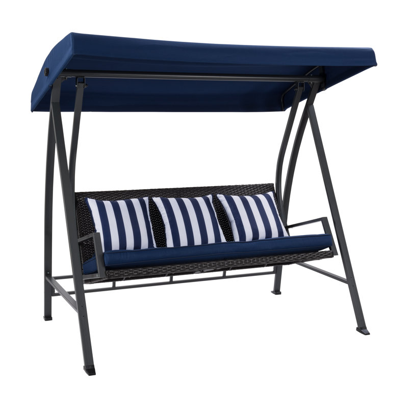 Balancelle Kristeena, Bleu marine