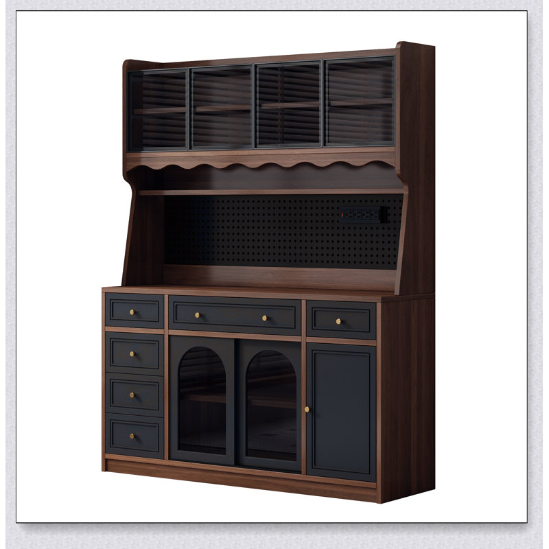 Buffet indépendant avec tablette et prise électrique pour une organisation polyvalente de la cuisine et un coin café.