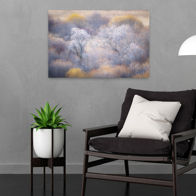 Lumière douce sur un pré coloré, art mural contemporain, H 24 po x l 16 po