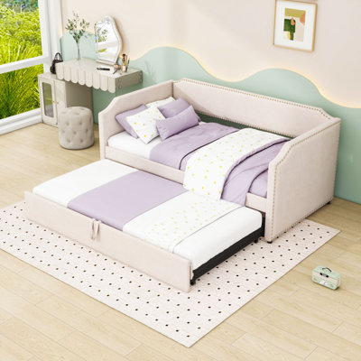 Upholstered Daybed with Pop-Up Trundle