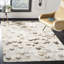 Tapis gris à motif de chevrons Stasia-22521188
