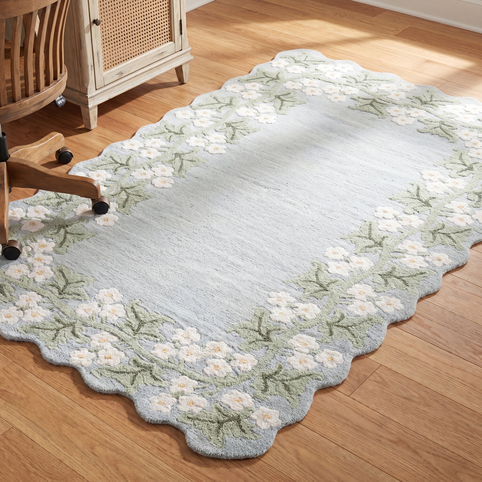 Hand-Tufted Wool Floral Rug, Rectangle 8' x 10'