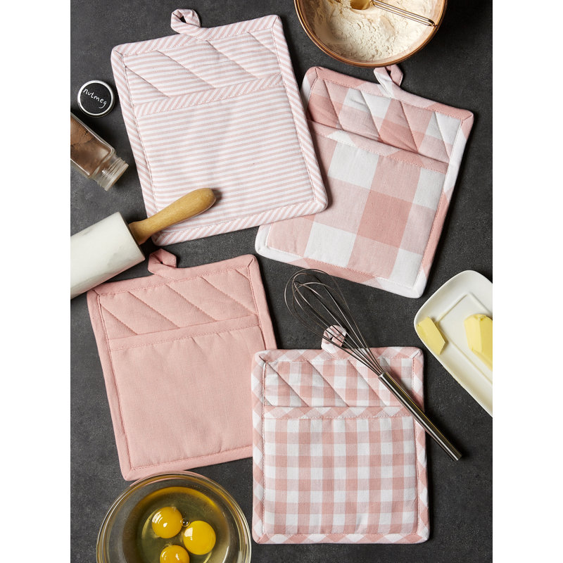 Gracie Oaks Fairley Checkered Cotton Potholder Set