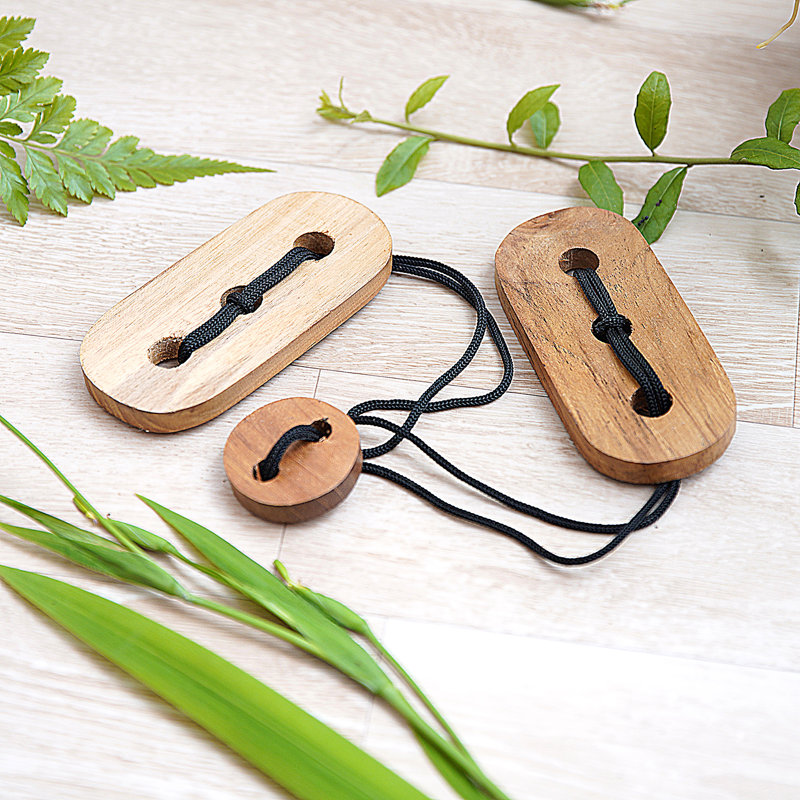 Casse-tête en bois fait à la main NOVICA Omed-Omedan