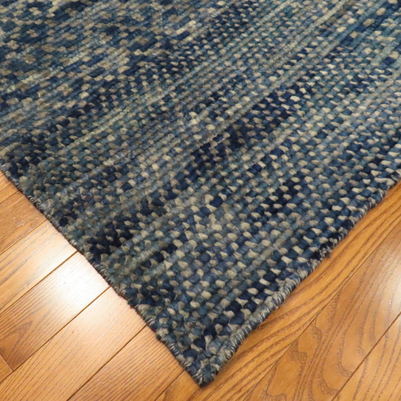 Mystique Handmade Wool Area Rug, Rectangle 8' x 10'