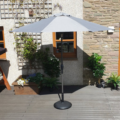 Preston 210cm Traditional Parasol