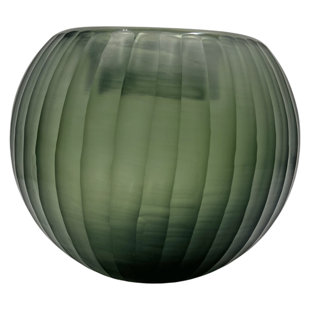 Vase en verre vert 9 "