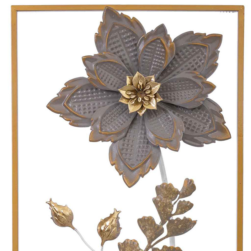 Wall Decor on Metal