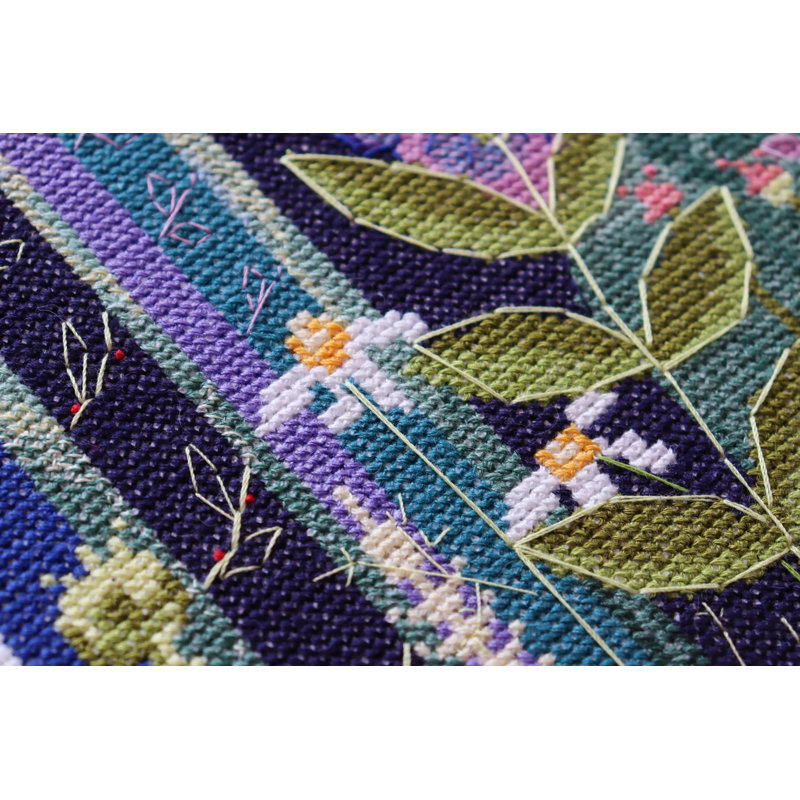  Cross-stitch kits - Dense forest