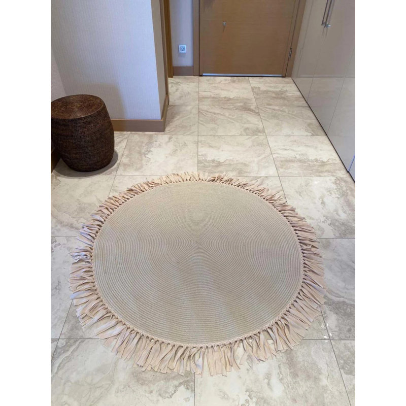 Tapis rond rond Olalla, Rond 4 pi 11 po